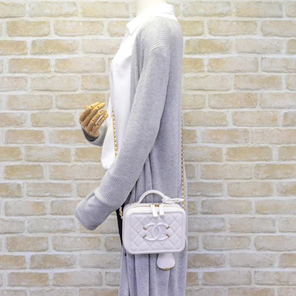 シャネル  CHANEL チェーンショルダー A93343 ショルダーバッグ キャビアスキン