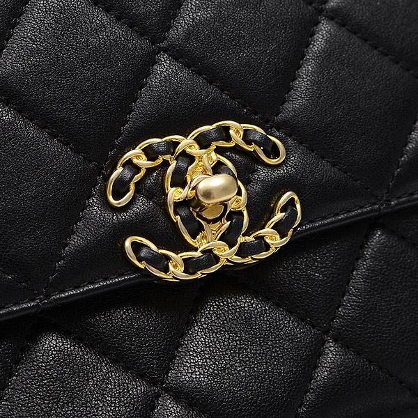 シャネル トップハンドル　フラップバッグ　レザー　ブラック　ゴールド金具　AS0970