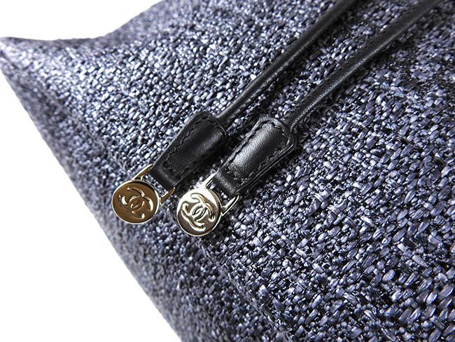 シャネル ドーヴィル 巾着 バックパック リュックサック ナイロン キャンバス レザー グリフォンセ グレー ブラック シルバー金具 A57513