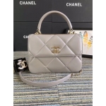 CHANEL スモール トップハンドル フラップ バッグ グレー A92236 B01289 N4854