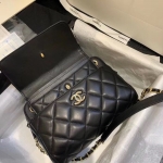 シャネル CHANEL ショルダー バッグ カメラ ケース スモール キャビア CC AS1367 B01937 N5326