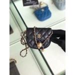 シャネル CHANEL ゴールドエフェクトメタル　ウエスト バッグ AP1461 B02991 94305