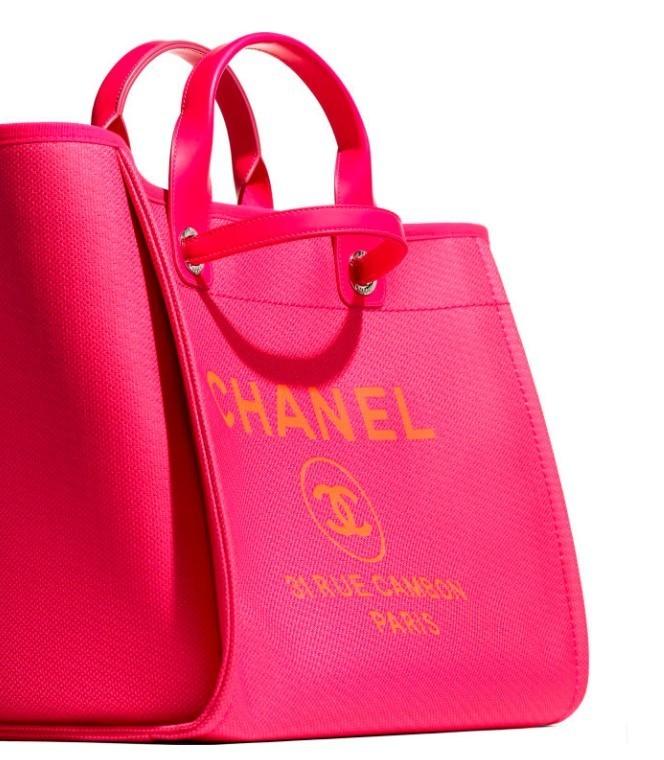 シャネル CHANEL ラージ ショッピング バトートバッグ A66941 B05492 NC270