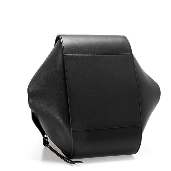 ロエベ LOEWE バッグ レディース 2WAYショルダーバッグ  [ハンモック スモールバッグ] ブラック 黒 38730 S35 1100