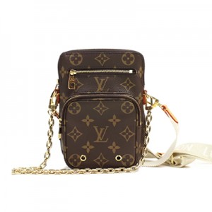 LOUIS VUITTON ルイヴィトン M80746 ユーティリティ・クロスボディ モノグラム