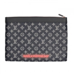 ルイヴィトン LOUISVUITTON  モノグラムクラッチバッグ ブラック M62905