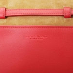 ボッテガヴェネタ BOTTEGA VENETA クロスボディバッグ ショルダーバッグ レディース 574051 vbox1 8925