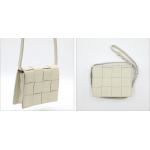ボッテガヴェネタ BOTTEGA VENETA クロスボディバッグ ショルダーバッグ肩掛け 斜め掛け クラッチ ホワイト レディース 574051 VBOX1 9644