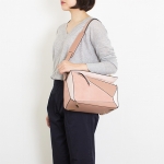 ロエベ LOEWE バッグ レディース 2WAYハンド/ショルダーバッグ PUZZLE BAG [パズル バッグ] ブラッシュピンクマルチ 322 61US20 9189