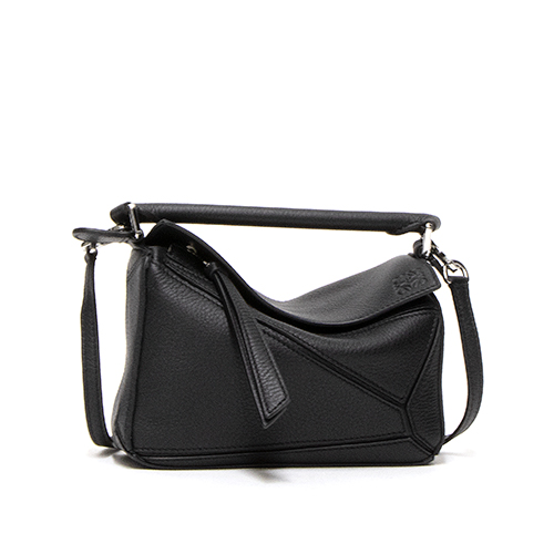ロエベ LOEWE ショルダーバッグ ミニパズルバッグ ブラック MINI PUZZLE BAG 322.30.U95 1100