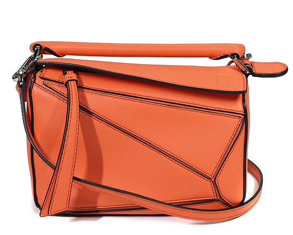ロエベ LOEWE バッグ ショルダーバッグ 2WAY ミニ パズルバッグ クラシックカーフ オレンジ シルバー金具  レディース 322.30.U95