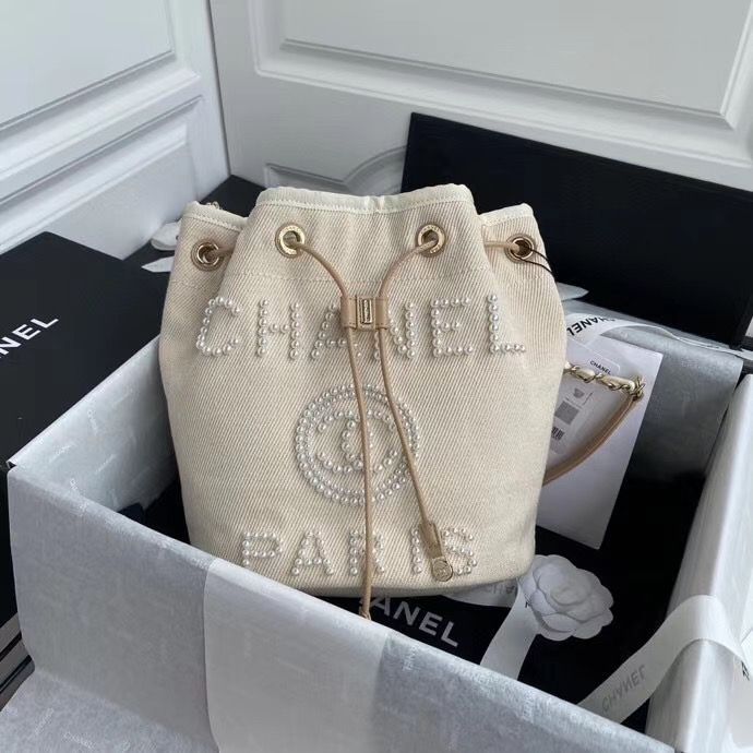 シャネル CHANEL スモールハンドバッグ ショルダーバッグ 巾着 AS1045
