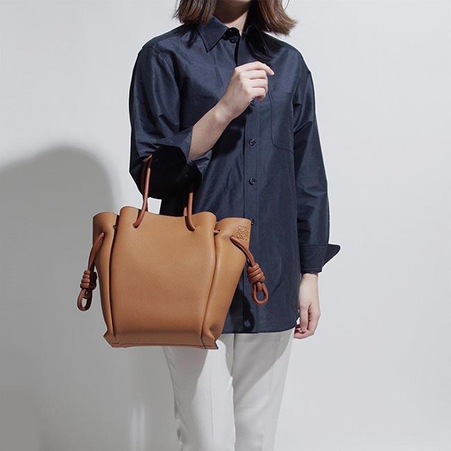 ロエベ LOEWE トートバッグ レディース ギフト プレゼント レザー 本革 通勤  フラメンコ ノット 32112 t31 3638​