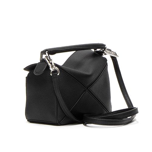 ロエベ LOEWE ショルダーバッグ ミニパズルバッグ ブラック MINI PUZZLE BAG 322.30.U95 1100