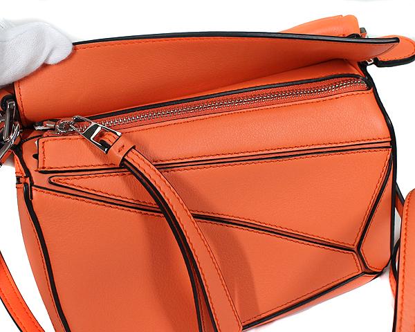 ロエベ LOEWE バッグ ショルダーバッグ 2WAY ミニ パズルバッグ クラシックカーフ オレンジ シルバー金具  レディース 322.30.U95