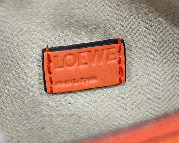 ロエベ LOEWE バッグ ショルダーバッグ 2WAY ミニ パズルバッグ クラシックカーフ オレンジ シルバー金具  レディース 322.30.U95