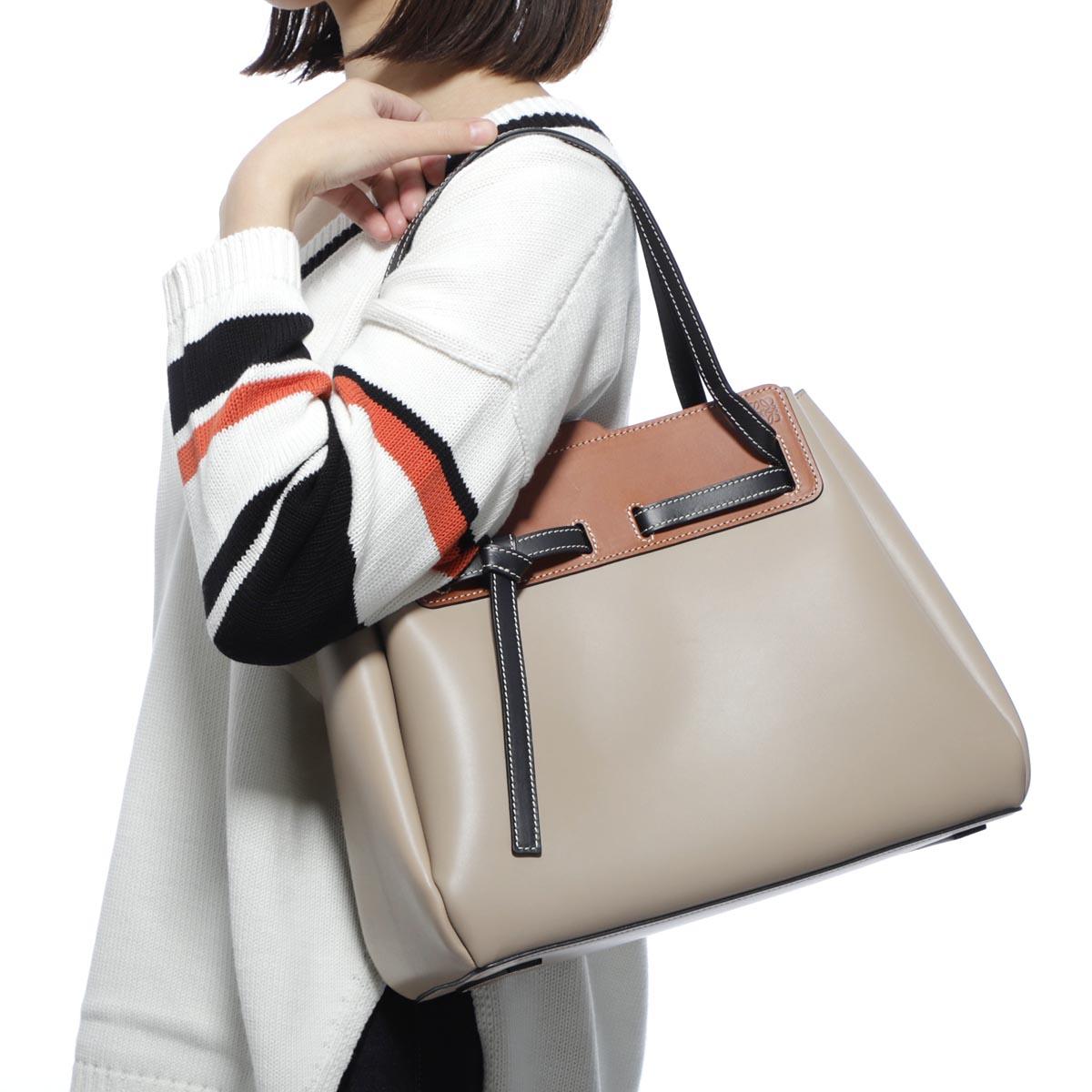 ロエベLOEWE トートバッグ ベージュ レディース レザー 本革 ギフト プレゼント ラゾ ショッパー 32956 z23 1130
