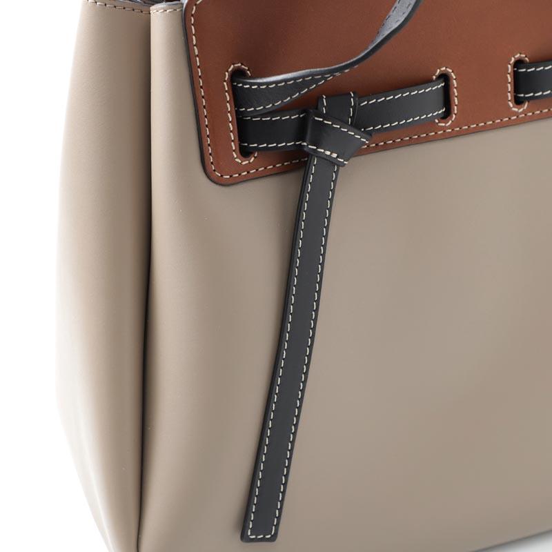ロエベLOEWE トートバッグ ベージュ レディース レザー 本革 ギフト プレゼント ラゾ ショッパー 32956 z23 1130