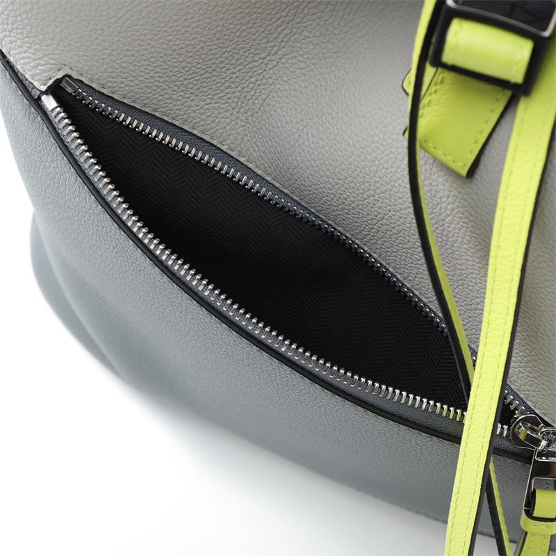 ロエベ LOEWE バックパック グレー メンズ レザー 本革 ギフト プレゼント  パズル 33512 fz54 1145