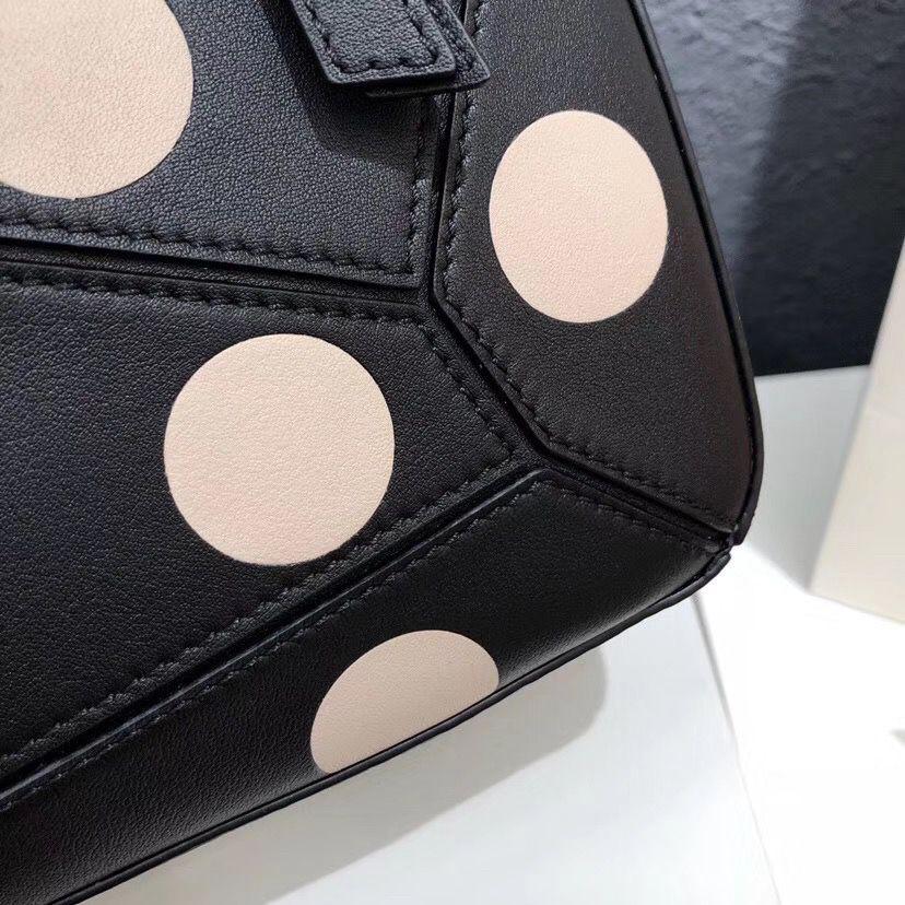 ロエベ LOEWE パズルバッグ ハンドバッグ カタオシ Puzzle 322.12CS28