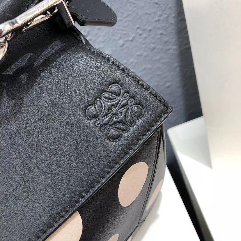 ロエベ LOEWE パズルバッグ ハンドバッグ カタオシ Puzzle 322.12CS28