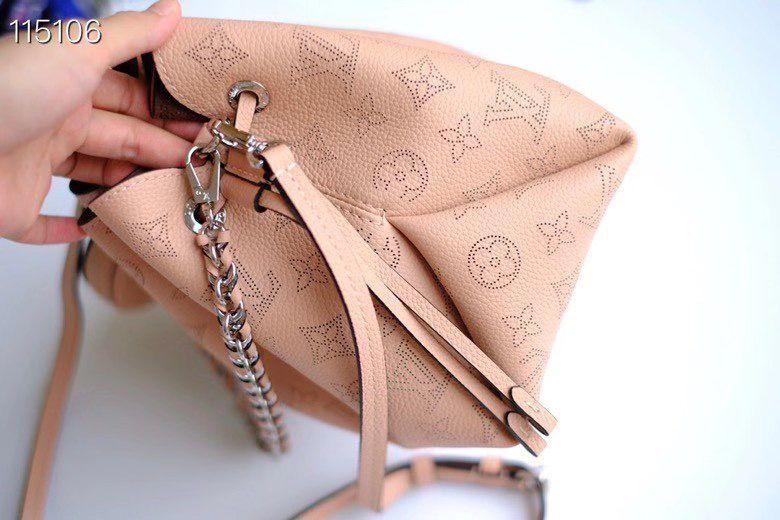 ルイヴィトン LOUIS VUITTON ベラ バッグ モノグラム マヒナ M57068