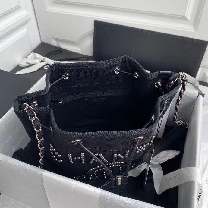 シャネル CHANEL スモールハンドバッグ ショルダーバッグ 巾着 AS1045 