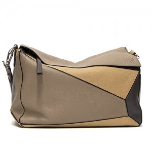 ロエベ LOEWE ショルダーバッグ パズルXLバッグ ダークトープ/デザート PUZZLE XL BAG 322.41US79 3601