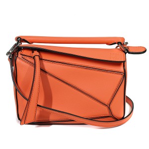 ロエベ LOEWE バッグ ショルダーバッグ 2WAY ミニ パズルバッグ クラシックカーフ オレンジ シルバー金具  レディース 322.30.U95