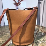 ロエベ LOEWE ショルダーバッグ レディース プレゼント ギフト レザー 本革 通勤  ゲート バケット 32112 u13 4294