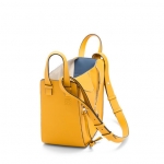 LOEWE322.30HS20 4293 ハンモック スモール バッグ  387.30AS35　8258