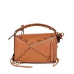 ロエベ  LOEWE 美しいクラフトマンシップ溢れる パズルレースバッグ タン 322.30ZK74