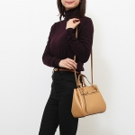 ロエベ LOEWE バッグ レディース 2WAYハンド/ショルダーバッグ [ラゾ] デューンベージュ  329 74 Z71 2350