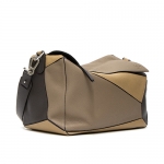 ロエベ LOEWE ショルダーバッグ パズルXLバッグ ダークトープ/デザート PUZZLE XL BAG 322.41US79 3601