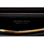 ボッテガヴェネタ BOTTEGA VENETA ラウンドファスナー 長財布 小銭入れ付き 651368-vcqc1-8648