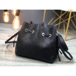 ルイヴィトン Louis Vuitton ベラ バッグ モノグラム マヒナ  M57070