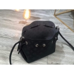ルイヴィトン Louis Vuitton ベラ バッグ モノグラム マヒナ  M57070