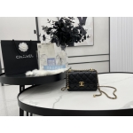シャネル CHANEL ミニ フラップバック カーフスキン ブラック AS2615 B05973 94305