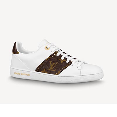 Louis Vuitton モノグラム・スタッズ スニーカー 1A8FJA