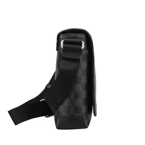 ルイヴィトン ショルダーバッグ LOUIS VUITTON ダミエ・グラフィット ディストリクト PM NV2 N40349