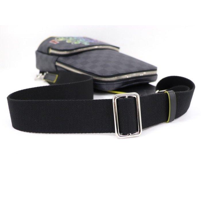 ルイ ヴィトン LOUIS VUITTON グラフィット ボディバッグ  グラフィット ブラック グレー系 メンズ N40273