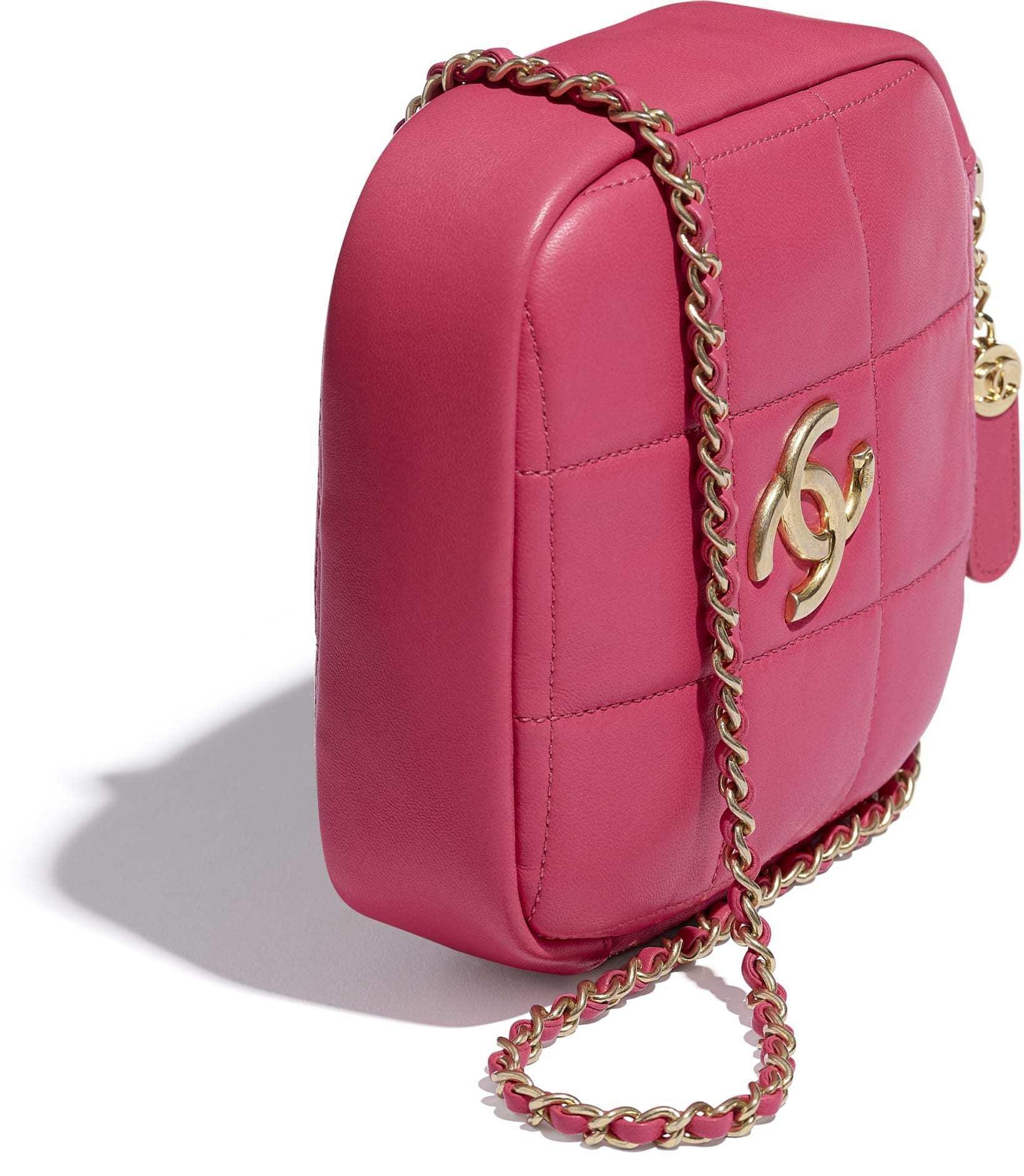 シャネル CHANEL スモール ダイヤモンド ショルダーバッグ AS2201 B04433 N9310