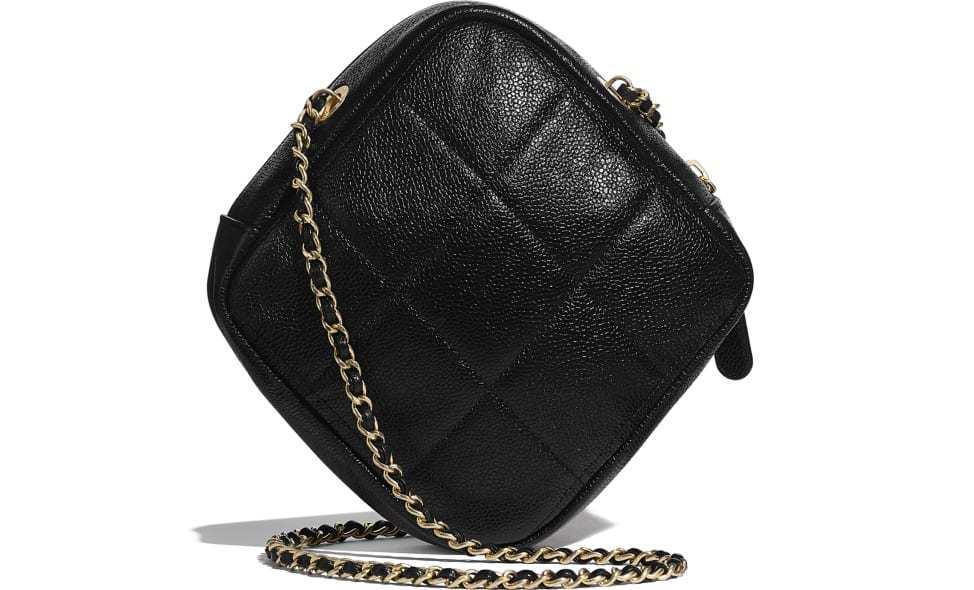 シャネル CHANEL スモール ダイヤモンド ショルダーバッグ AS2201 B04571 94305