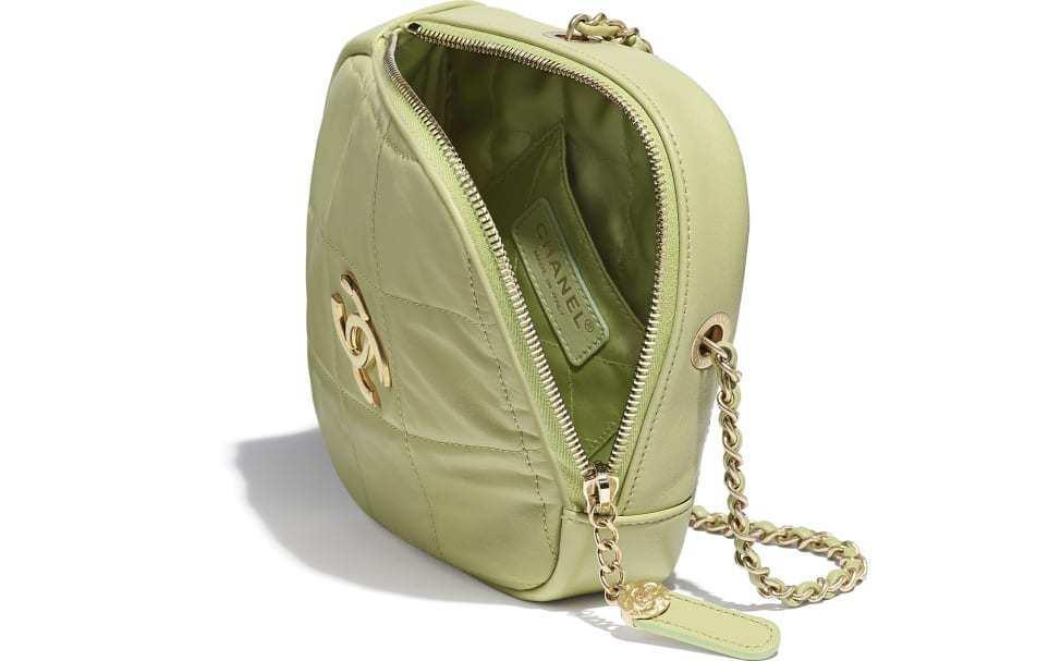 シャネル CHANEL スモール ダイヤモンド ショルダーバッグ AS2201 B04433 N9315