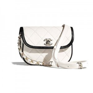 CHANEL ミニ メッセンジャー ショルダーバッグ グレインド カーフスキン ホワイト AS2465 B05440 C0200