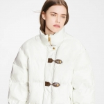 Louis Vuitton モノグラムアクセントピロウパファ 1A9L0Z ジャケット 