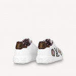 Louis Vuitton フラワーモチーフ ヒョウ柄 スニーカー 1A93XF 