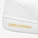 Louis Vuitton モノグラム・スタッズ スニーカー 1A8FJA