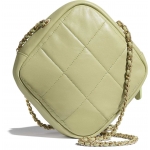 シャネル CHANEL スモール ダイヤモンド ショルダーバッグ AS2201 B04433 N9315