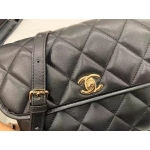 CHANEL ミニ メッセンジャー ショルダーバッグ グレインド カーフスキン ブラック AS2465 B05440 94305